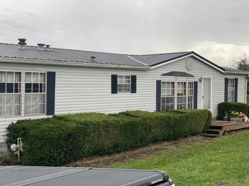 1561 Kentontown Road, Mt Olivet, KY 41064