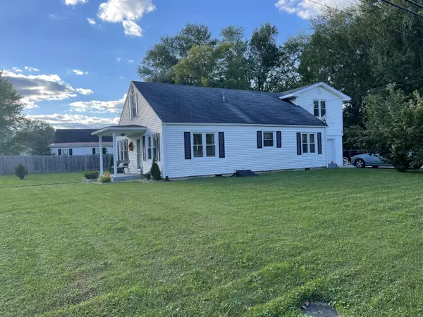 Stanton, KY 40380,145 Halls Road