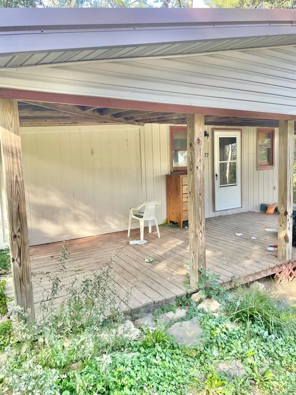 Beattyville, KY 41311,472 Pine Grove Road