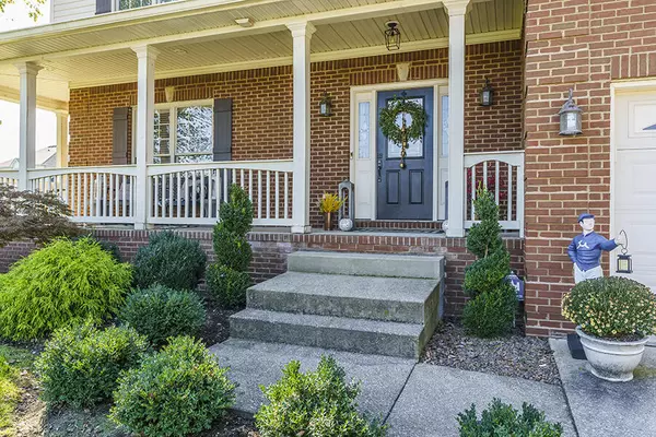 Versailles, KY 40383,504 Lanark Place