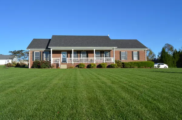 20 Buck Run, Hustonville, KY 40437