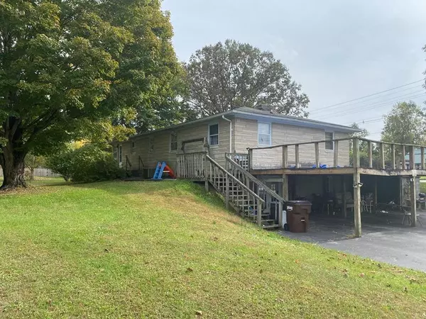 Stanton, KY 40380,270 W Railroad Street