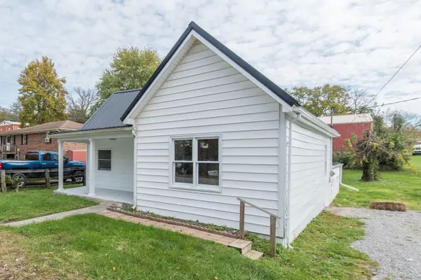 Stamping Ground, KY 40379,1012 Woodlake Road