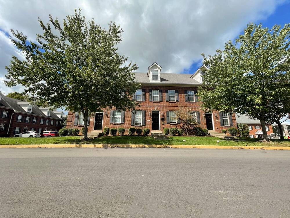 Lexington, KY 40504,1161-1163 Unity Drive