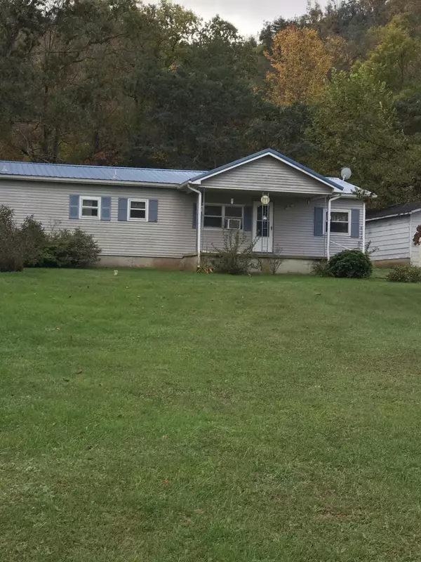 628 Red Lick Road, Berea, KY 40403