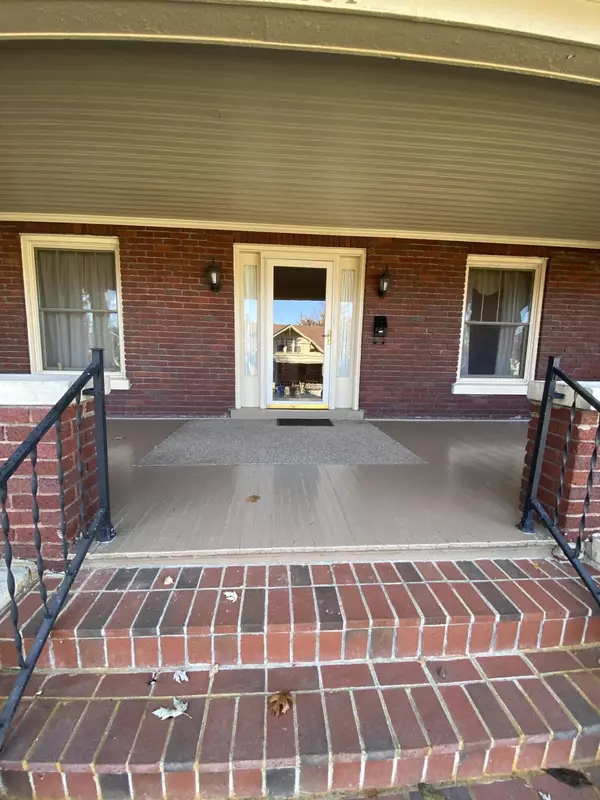 Winchester, KY 40391,304 W Hickman Street