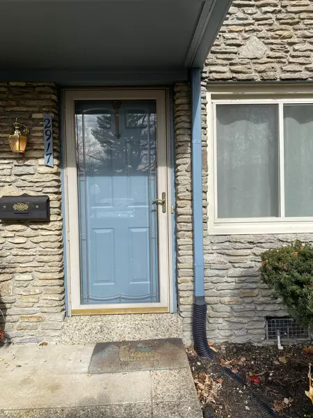 2917 Six Mile Lane, Louisville, KY 40220