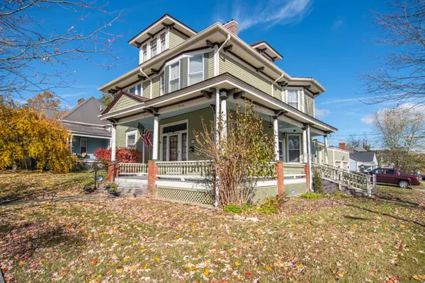 Winchester, KY 40391,15 Calloway Street