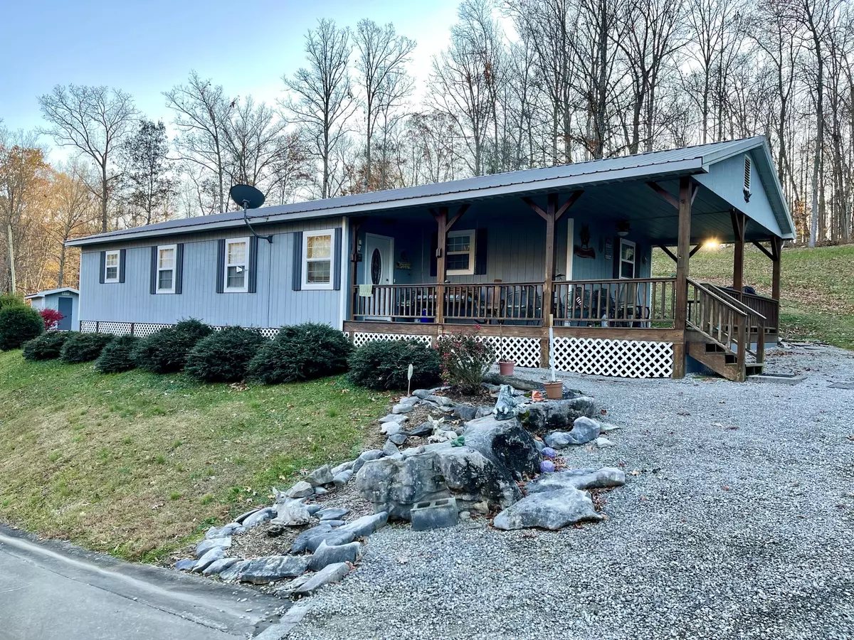 Bronston, KY 42518,582 George Hardwick Road