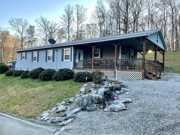 582 George Hardwick Road, Bronston, KY 42518