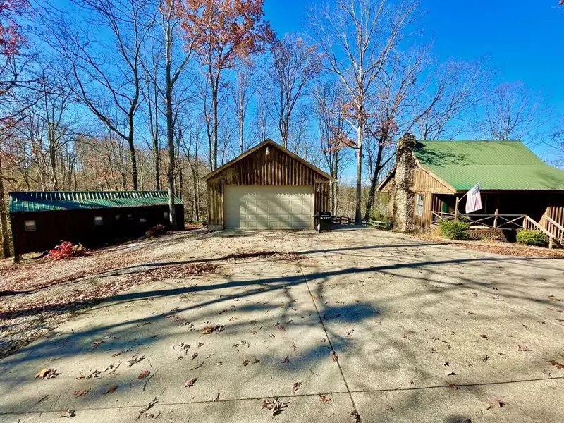 22 Tranquility Place, Burnside, KY 42519