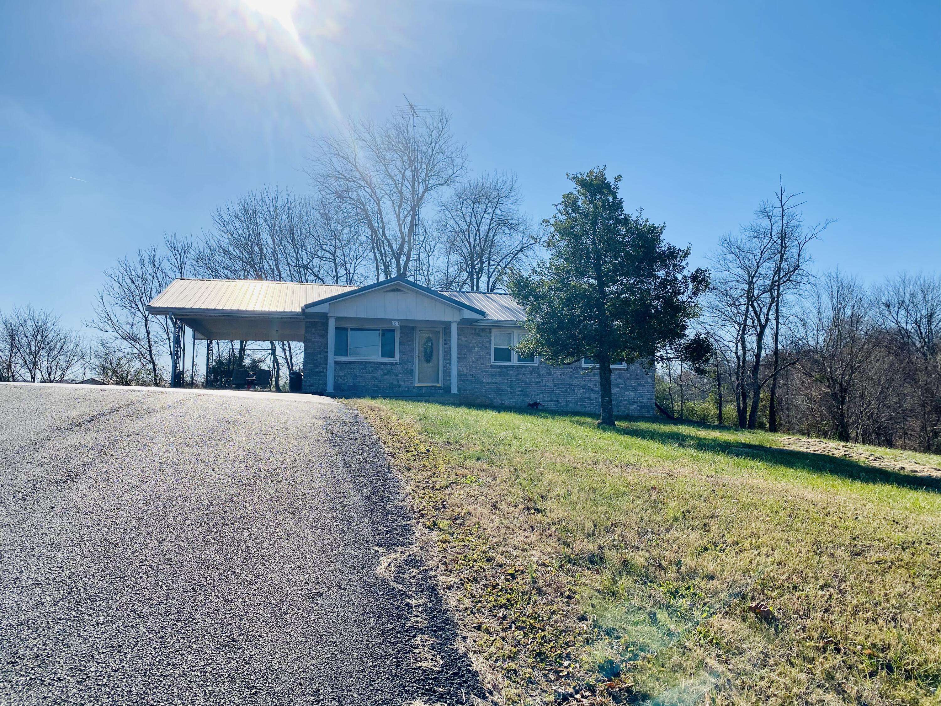 103 Blair School Rd., Russell Springs, KY 42642