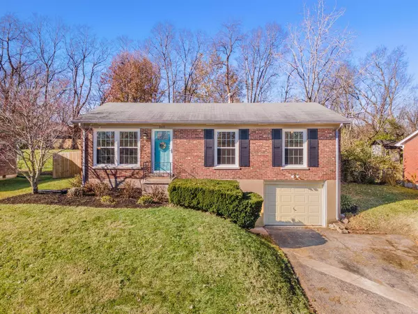 3421 Wallingford Court, Lexington, KY 40503