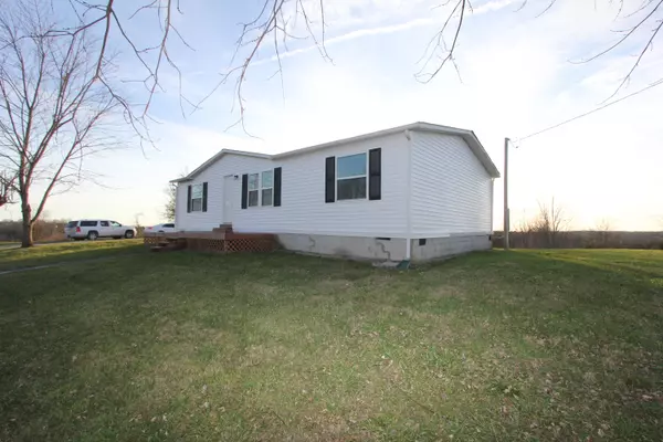 1099 Sea Ridge Road, Lawrenceburg, KY 40342