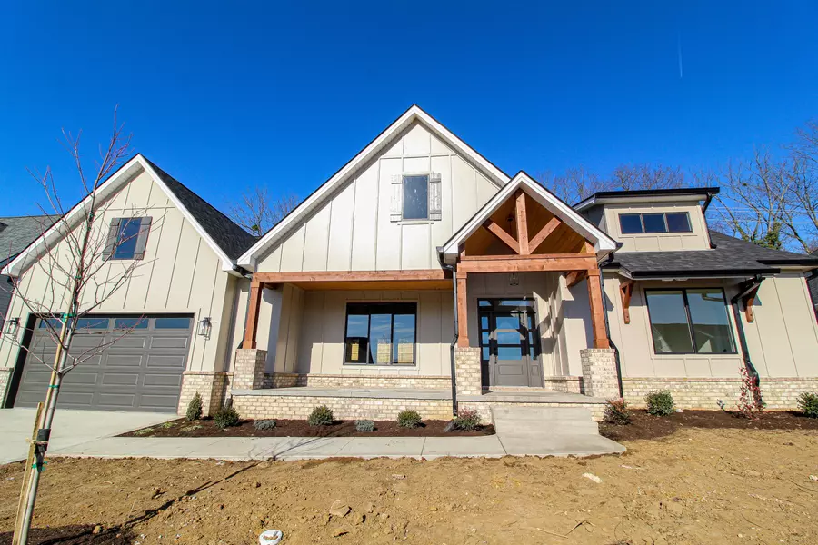 113 Classic Court, Versailles, KY 40383