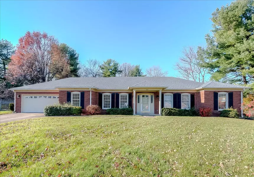 605 Autumn Lane, Lexington, KY 40502