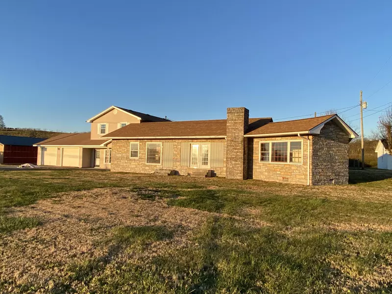 4426 Glasgow Road, Burkesville, KY 42717