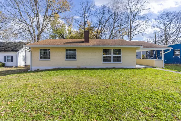 Burgin, KY 40310,107 N 1st Street