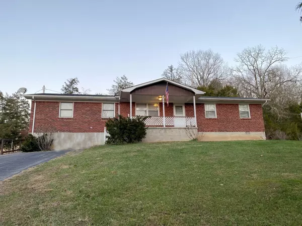 Irvine, KY 40336,245 John Rawlings Road