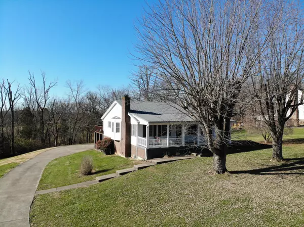 210 Royalty Drive, Lancaster, KY 40444