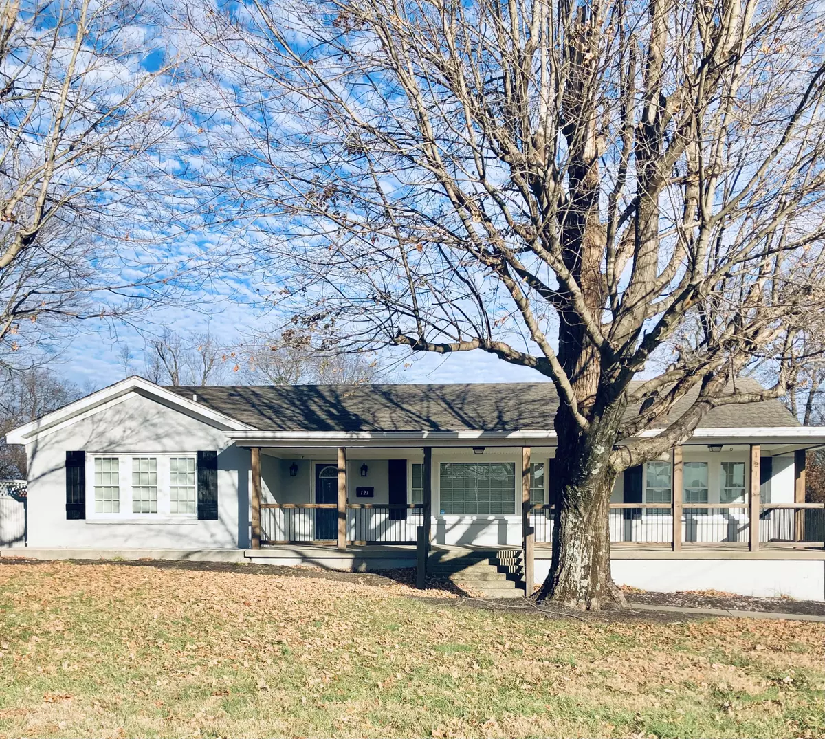 Mt Sterling, KY 40353,121 Apperson Heights