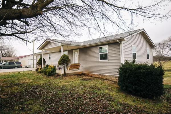 179 Lanetown Rd., Nancy, KY 42544