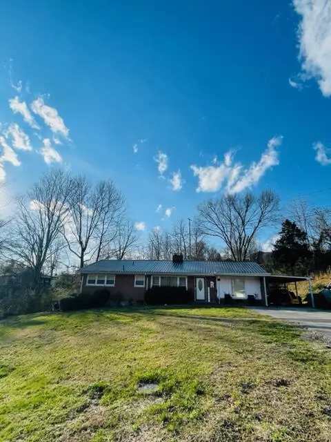 39 Hill Street Street, Beattyville, KY 41311