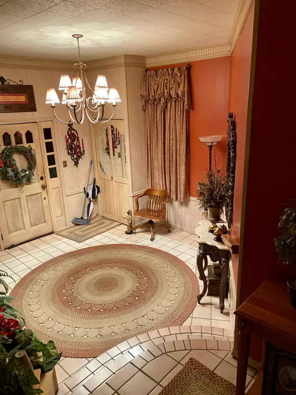 Williamsburg, KY 40769,235 Sukey Hollow Road