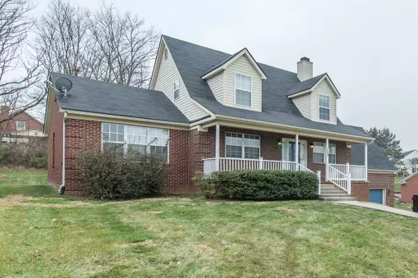 1002 Fairway Drive, Georgetown, KY 40324