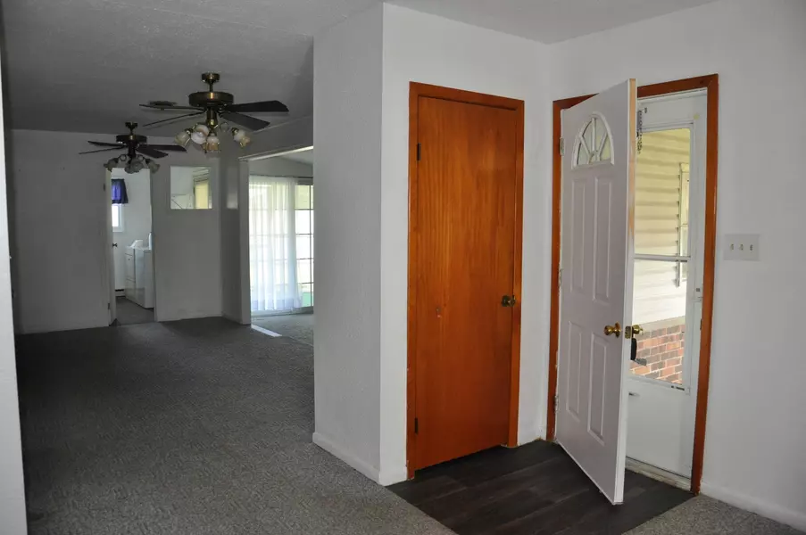 8377 Stonelick Road, Maysville, KY 41056