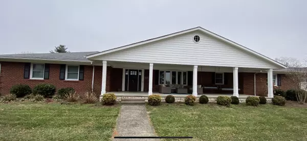 1348 Huntertown Road, Versailles, KY 40383