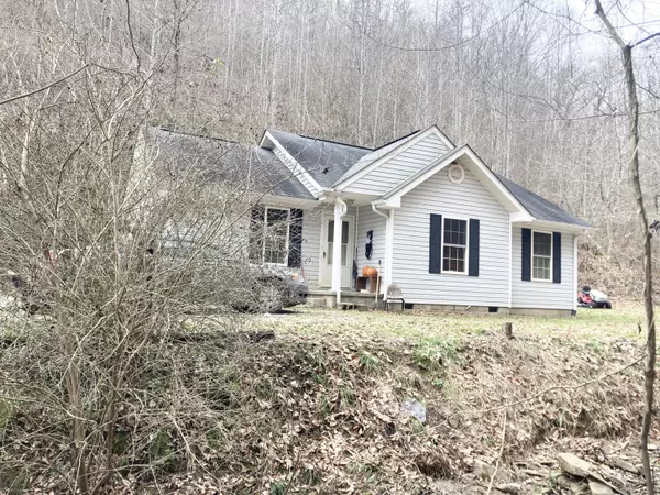 Oneida, KY 40972,421 Wren Branch Road