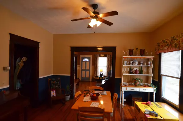 Irvine, KY 40336,252 N N Madison Avenue