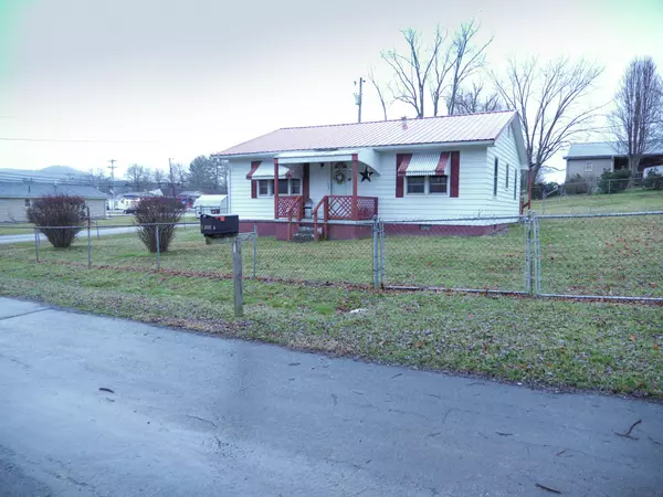 6 Arthur Street, Clay City, KY 40312