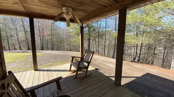 Irvine, KY 40336,11732 Red Lick Road