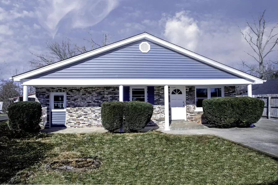 128 Angell Avenue, Versailles, KY 40383