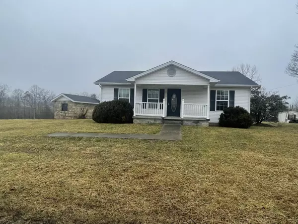 5890 KY HIGHWAY 52, Beattyville, KY 41311