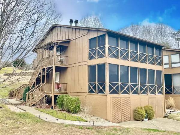 86-4 Woodson Bend, Bronston, KY 42518