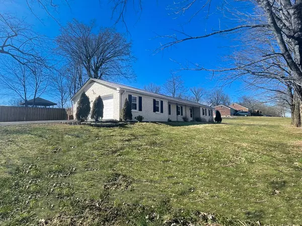 Stanford, KY 40484,125 W Greenbriar Drive