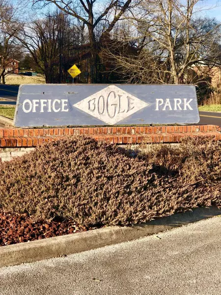 144 Bogle Office Park Drive, Somerset, KY 42503