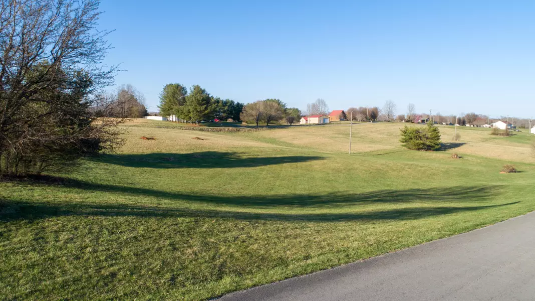 35 Golf Trail, Jamestown, KY 42629