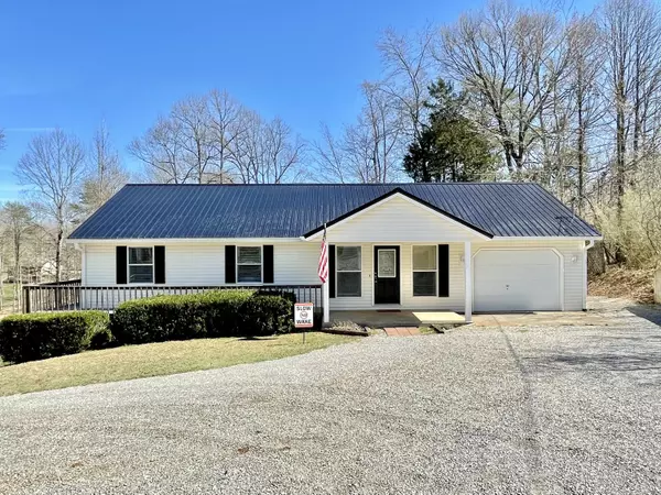 Monticello, KY 42633,611 Golden Pond Road