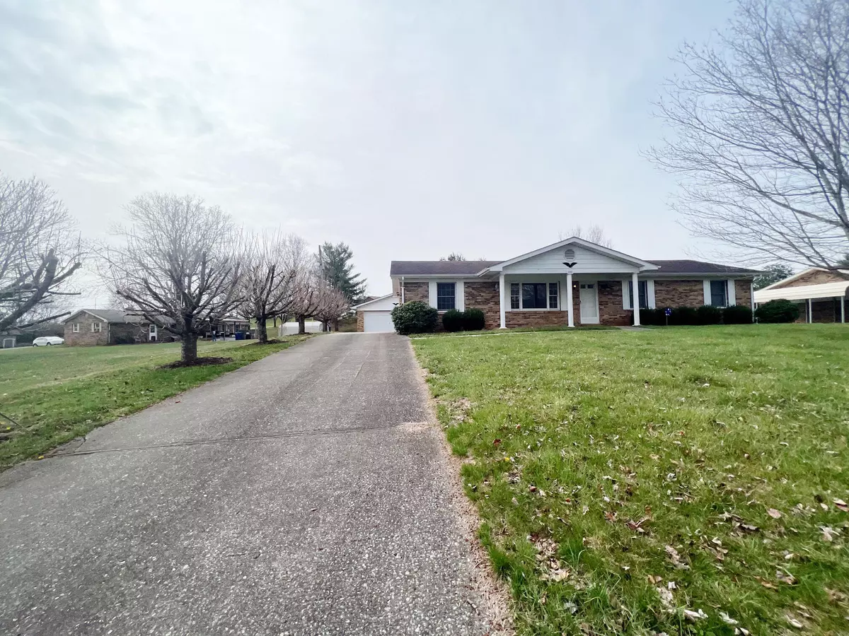 Somerset, KY 42501,338 Plantation Avenue