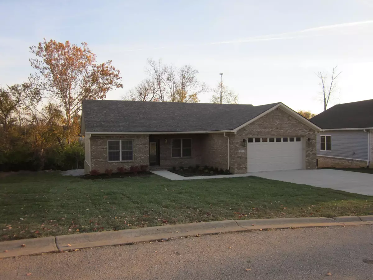 Winchester, KY 40391,121 Bayberry Drive