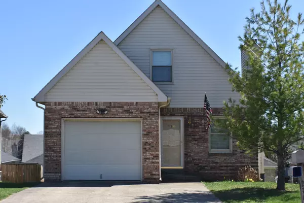 210 Strawberry Court, Nicholasville, KY 40356