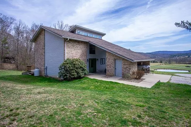 Williamsburg, KY 40769,700 River Road