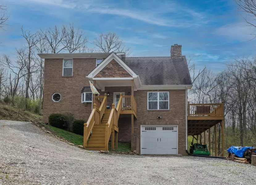 686 Finnell Pike, Georgetown, KY 40324