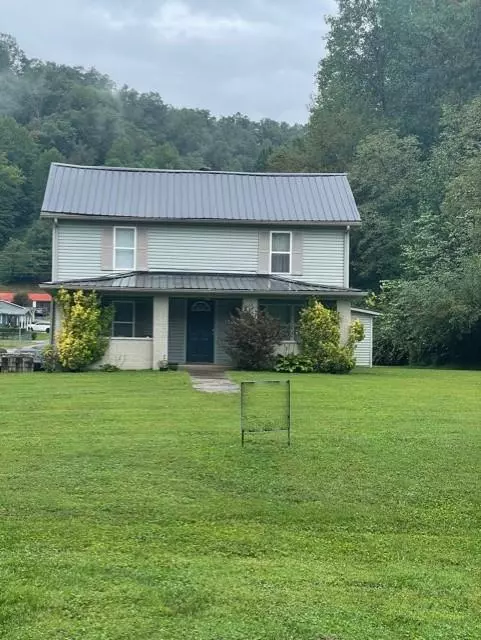 26 Woodland Estates, Paintsville, KY 41240