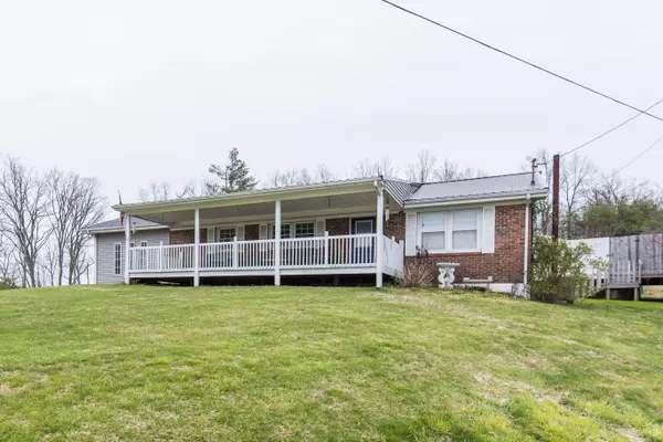 Frenchburg, KY 40322,129 Wynn Flat Road