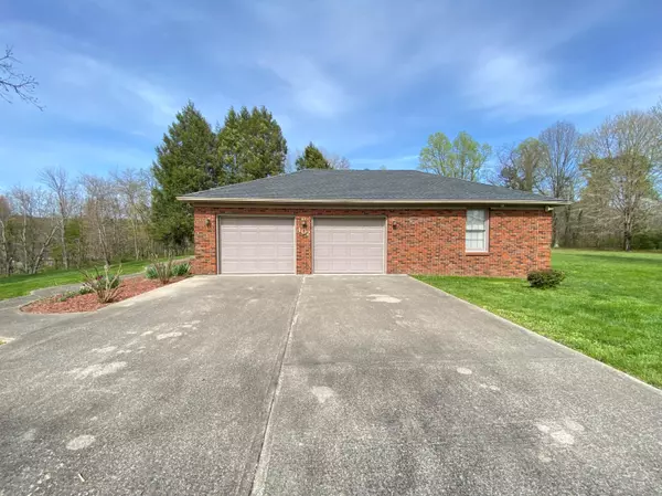 London, KY 40741,402 Stivers Lane